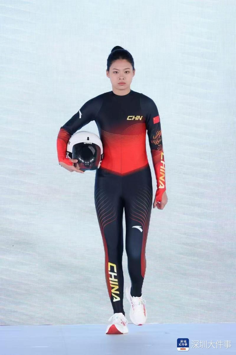 KY开云官网体育下载-广东首位！14岁深圳女孩跨项仅9个月，拿下全国雪橇冠军
